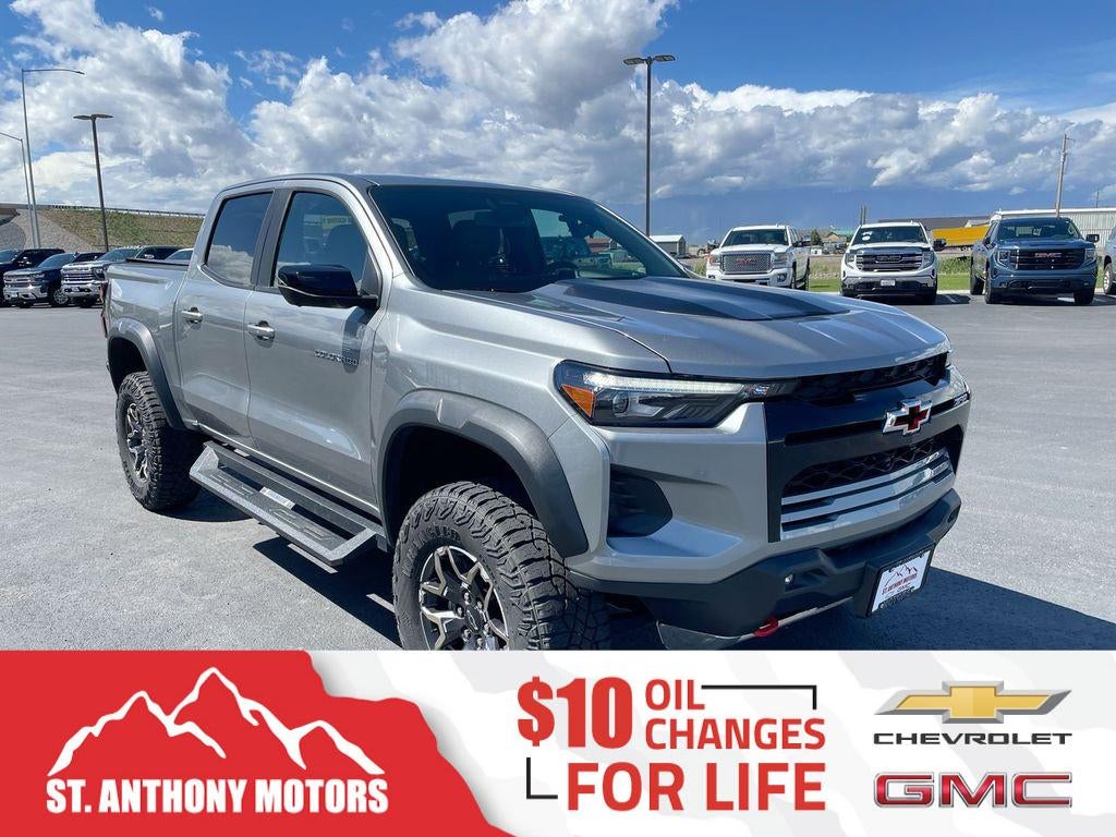 2024 Chevrolet Colorado ZR2 in Sterling Gray Metallic — front three-quarter view